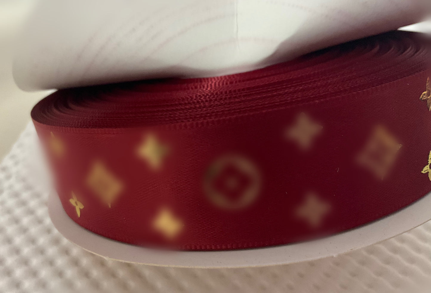 L*V Ribbon
